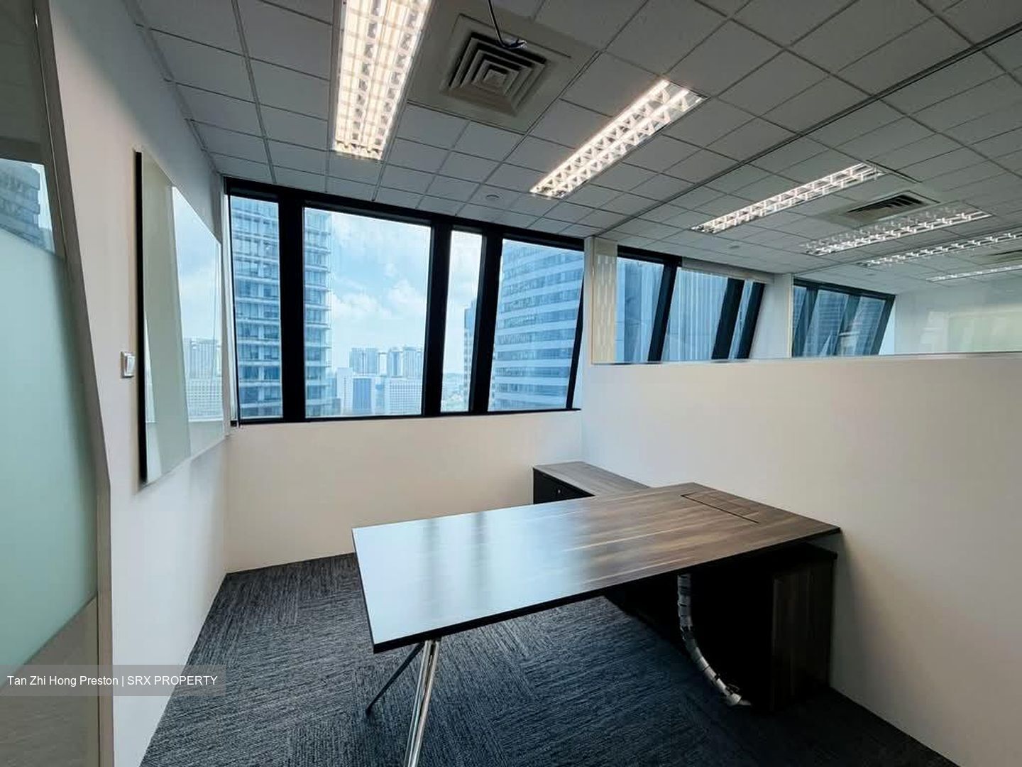Republic Plaza (D1), Office #584320601